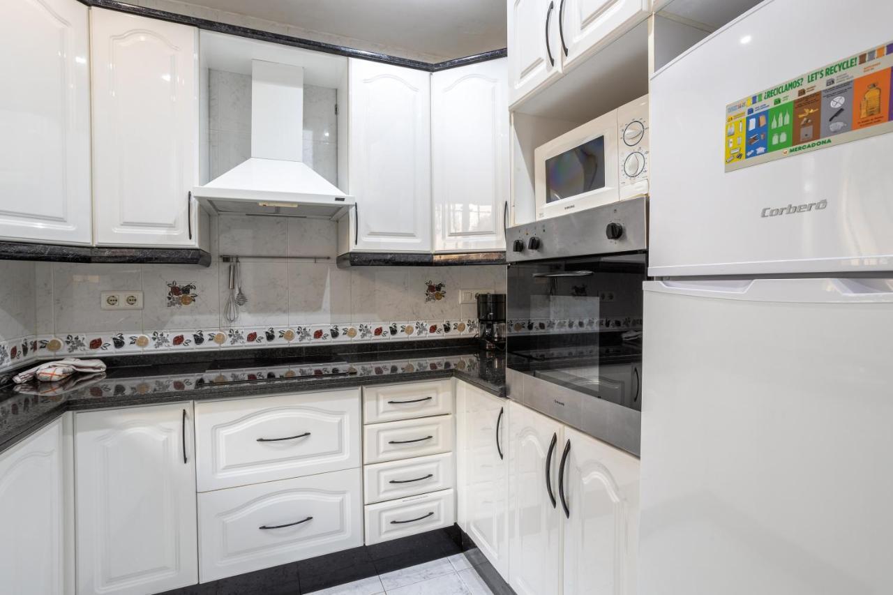 Las Flores 5 - Large Townhouse Nerja Zewnętrze zdjęcie