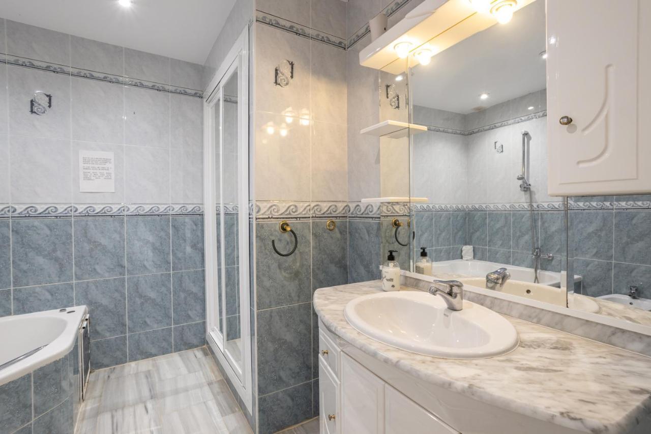 Las Flores 5 - Large Townhouse Nerja Zewnętrze zdjęcie