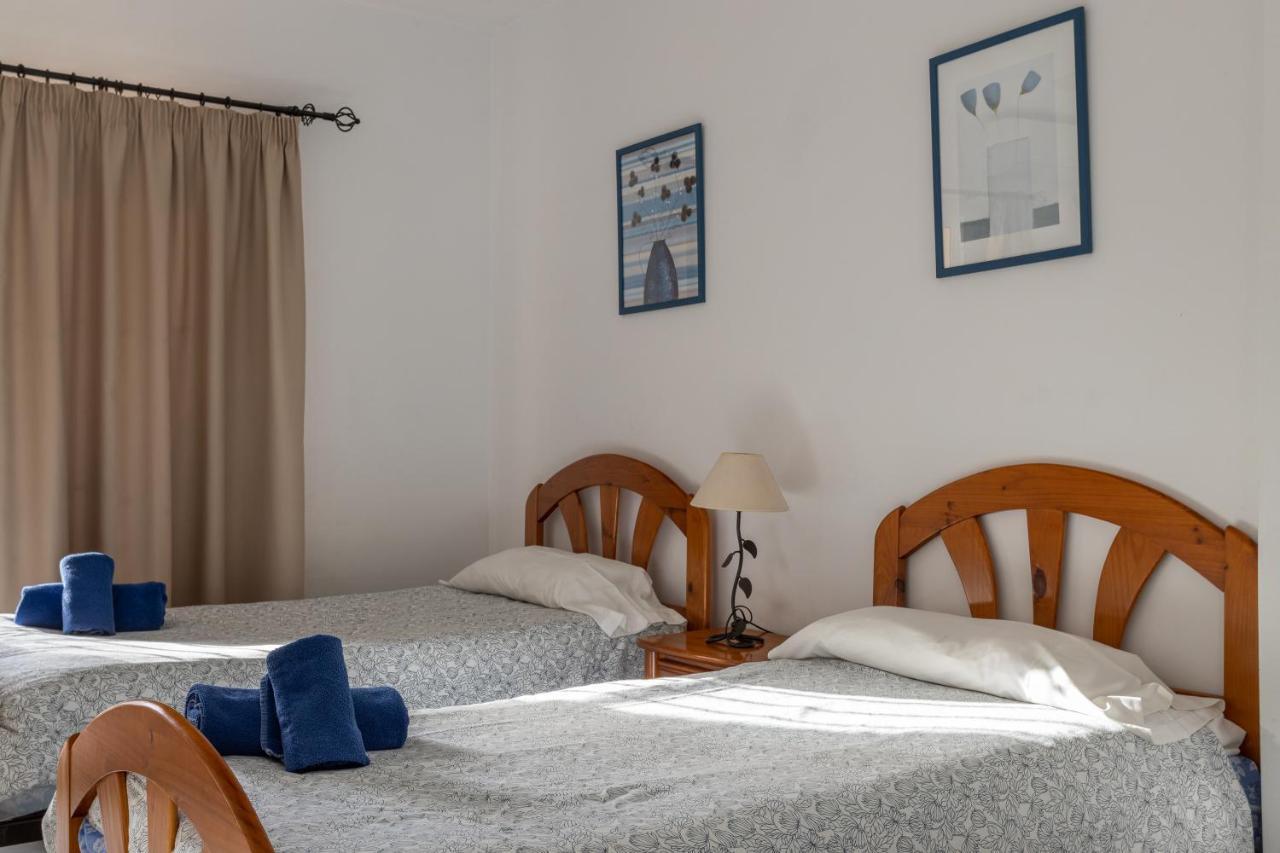 Las Flores 5 - Large Townhouse Nerja Zewnętrze zdjęcie