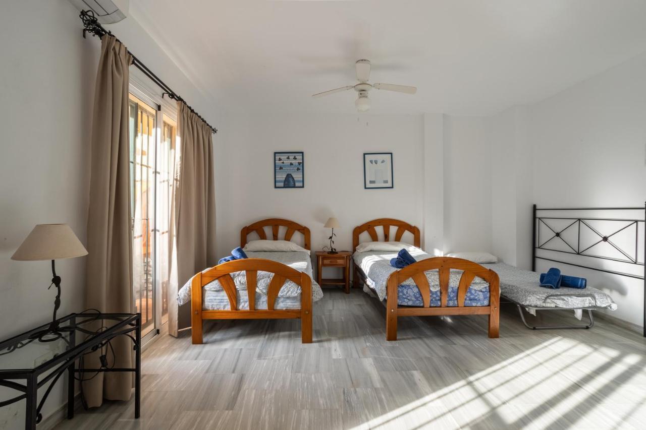 Las Flores 5 - Large Townhouse Nerja Zewnętrze zdjęcie