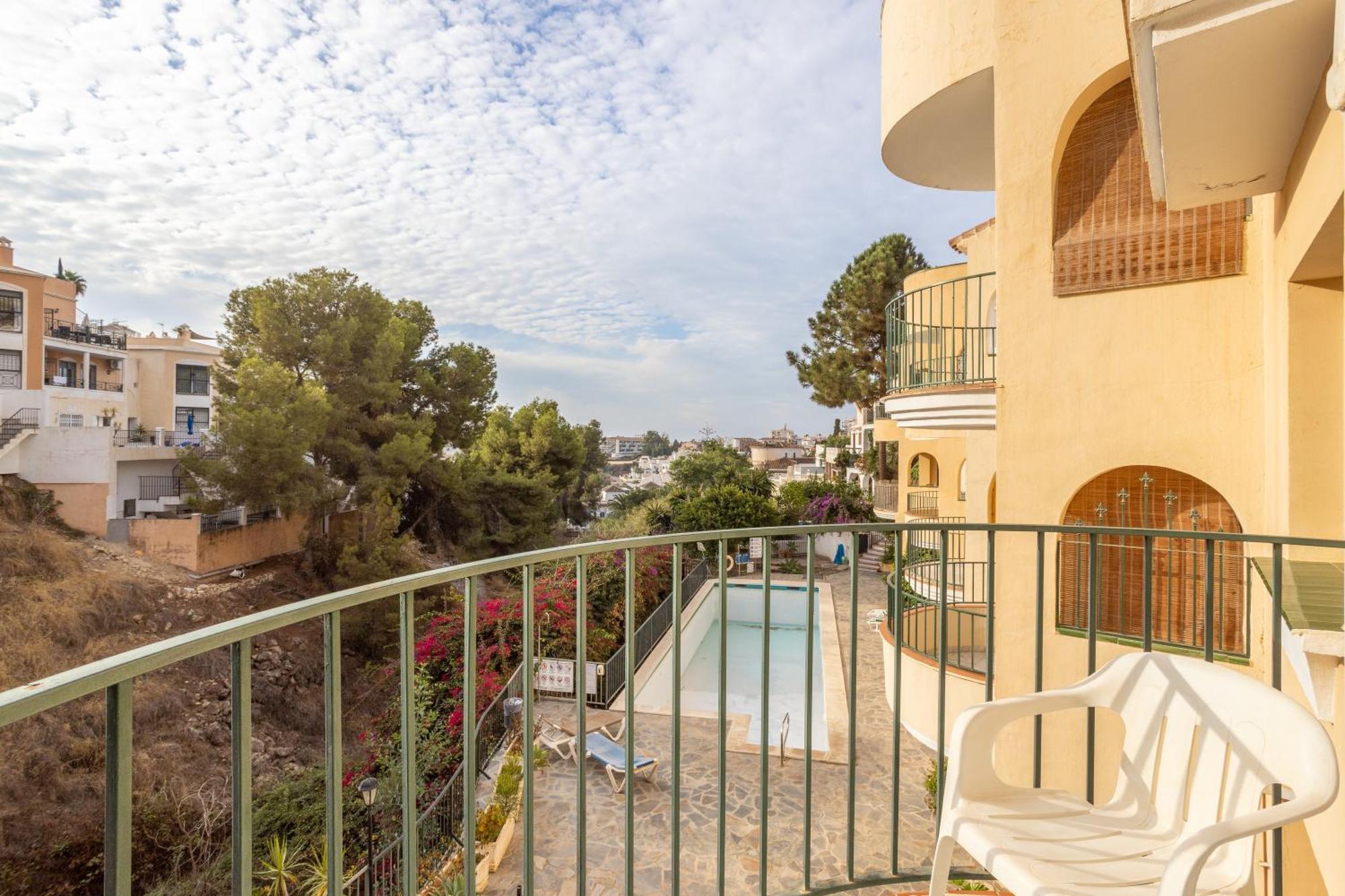 Las Flores 5 - Large Townhouse Nerja Zewnętrze zdjęcie